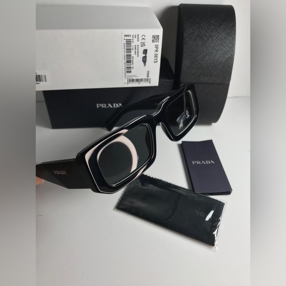 New - 💯Authentic - New - Prada Eyewear PR 06YS rectangle frame sunglasses - Picture 8 of 16
